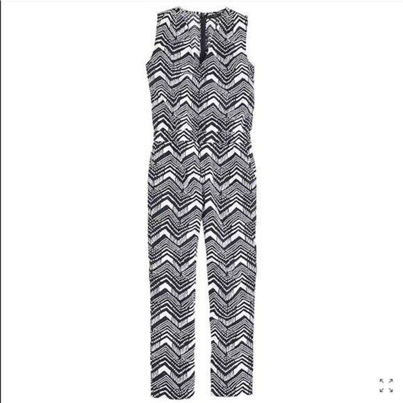 J Crew Cute Linen Zig-Zag Navy and White Print Sleeveless Jumpsuit Romper Size 0 - Picture 3 of 7